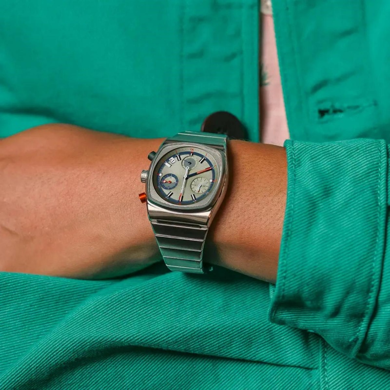 CILOA sports square green watc - đánh giá và giá Luxury Watch Trends 2025